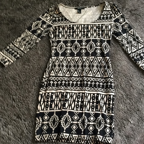 Aztec Mini dress - Picture 3 of 8